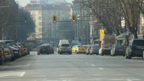 Въздухът в София отново е мръсен, в жълтия сектор е и Благоевград