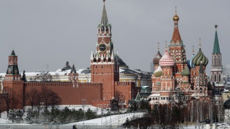 Москва: Танковете сочат пряка и нарастваща намеса на Запада в Украйна