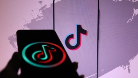 Жена от Търново се опита да се самоубие на живо в TikTok, зрителите я спасиха