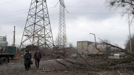 Одеса е без ток след авария в подстанция, ударена от ракета