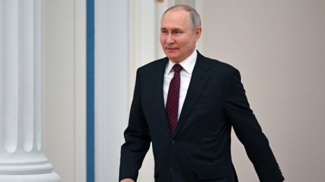 Путин плашил Камерън: Аз съм зъл и страшен, с нокти и зъби