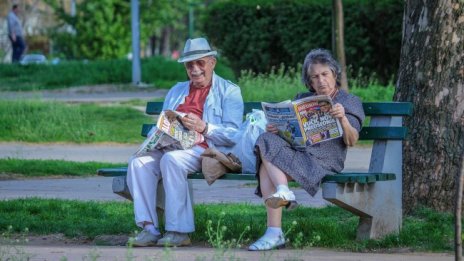 Около 48 хил. са работещите пенсионери в България 