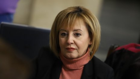 Манолова: Хартиената коалиция се опитва да открадне изборите