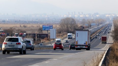 АПИ: Около 100 километра магистрали са за ремонт