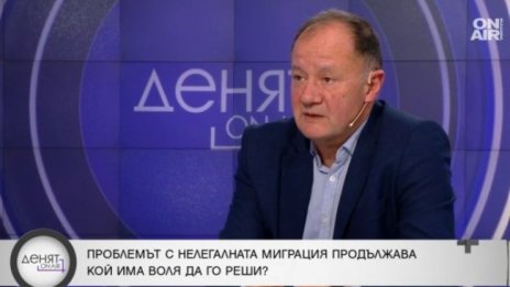 Миков: Обещанията за европейска солидарност се оказаха приказки