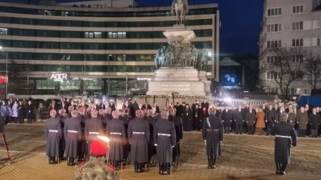 Започна тържествената заря-проверка по случай 3 март 