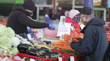 По-скъпо сирене, кашкавал, брашно… цените скочиха отново за седмица 