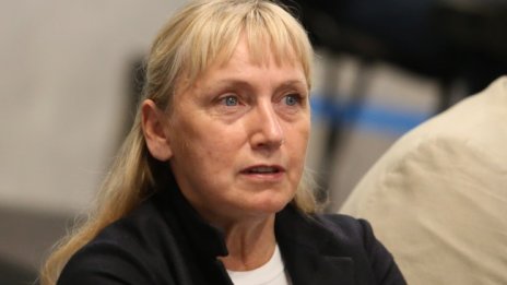 Елена Йончева: Никой не е спечелил война срещу огромна ядрена сила