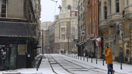 Завръща ли се зимата? Очакваме сняг следващата седмица