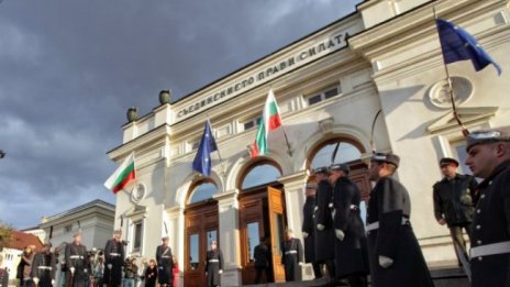  Тагерев в НС, за да обясни каква помощ изпращаме на Украйна 