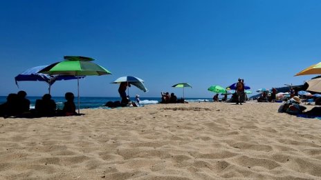 Без вода осъмнаха курорти и плажове по Южното Черноморие 