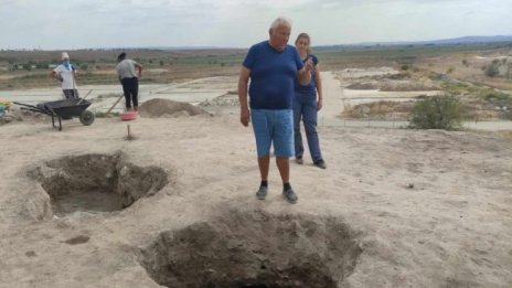 Уникален костен скиптър е открит в Солницата в Провадия