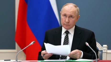 Путин: Нашите партньори сега довеждат фантазиите си до абсурд