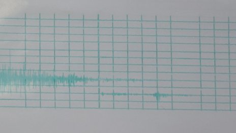 Два труса край Симитли в рамките на минути