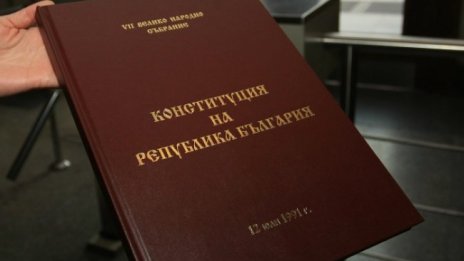 С промените в Конституцията главният прокурор нямало да диктува всичко