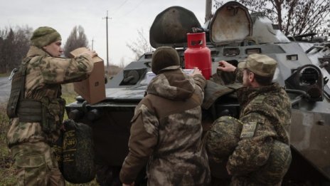 Русия атакува Авдеевка, Зеленски се появи в обсадения град