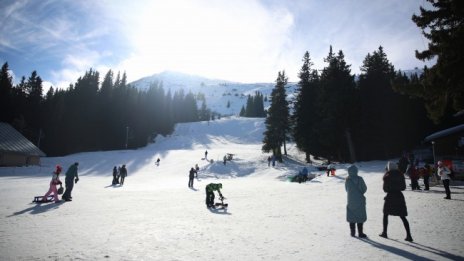 Слънчево ще е утре, температурите до 12°С