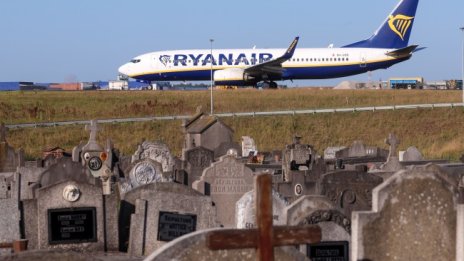 С 93% са спаднали печалбите на Ryanair