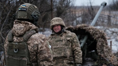 Няма изгледи за "абсолютна военна победа" на Русия или Украйна