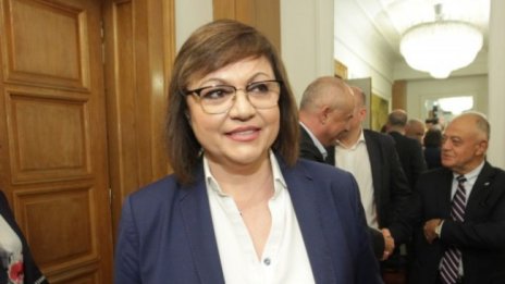 Нинова: Подавайте масово жалби да блокираме мобилните оператори в съда