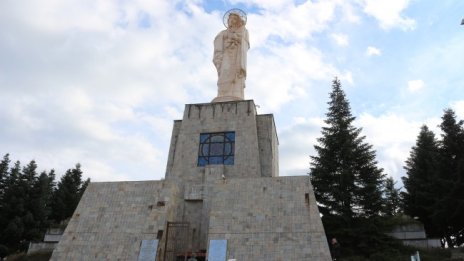 За трети пореден ден: Температурен рекорд в Хасково