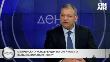 Димитър Гърдев: Навални не беше убит, а беше обезсмъртен