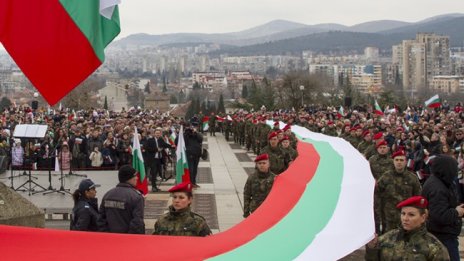 300-метрово знаме понасят в Стара Загора за Трети март