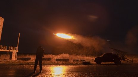 България прави снаряди за Германия, Берлин ги праща на Украйна 