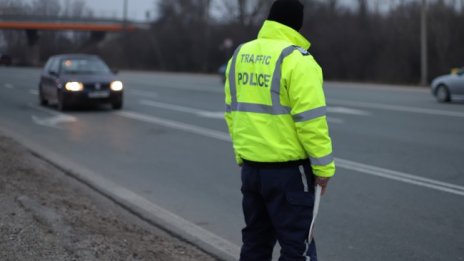 Спипаха с дрога в Хасково издирван сириец 