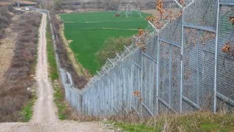 Увеличават щата на "Гранична полиция" заради нелегалните мигранти