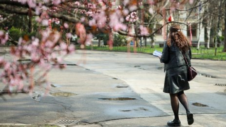 Облачно в Източна България в петък, уикендът – слънчев и топъл