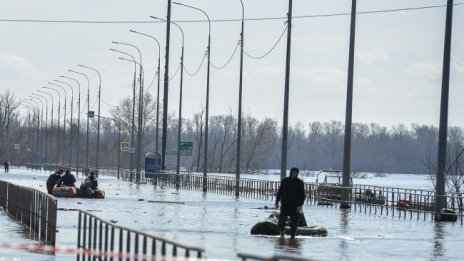 Oще хиляди домакинства бяха наводнени в Оренбург 