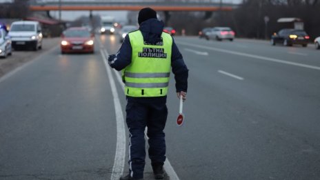 МВР залови 32 пияни и 6 дрогирани зад волана за ден