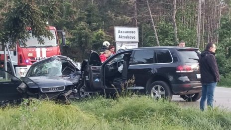 Всички се питат: С каква скорост се е движил автомобилът на Кирил Петков? 