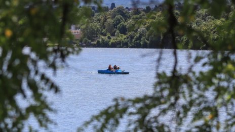 Във вторник остава горещо с температури до 39°