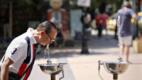 Искат шоково поскъпване на водата в цялата страна, ще има ли такса "водомер"?