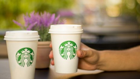 Новият шеф на Starbucks ще ходи на работа със самолет