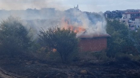 Локализиран е големият пожар край Созопол