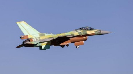 Първият български F-16 бе тестван в полет