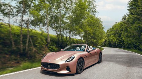 Maserati GranCabrio Folgore: най-бързият и луксозен електрически кабриолет на пазара е вече в България