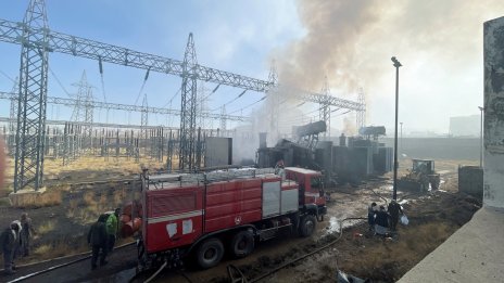 Израелски военни самолети са ударили пристанищни и енергийни цели в Йемен