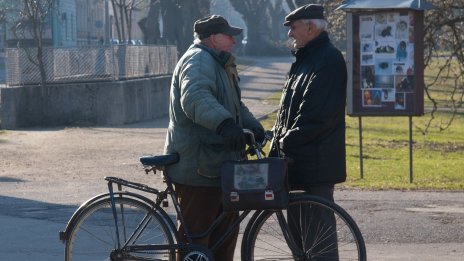 Последно: По 100 лева за Коледа на 330 000 най-бедни пенсионери