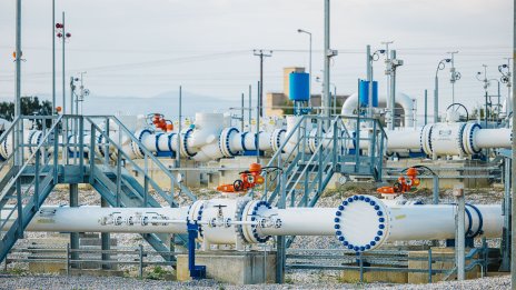 Европейският газ поскъпва след спирането на руските потоци през Украйна