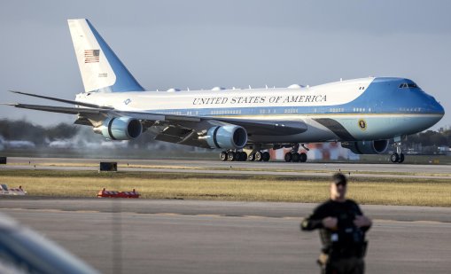 Амбициите на Доналд Тръмп за Air Force One попаднаха в турболенция 