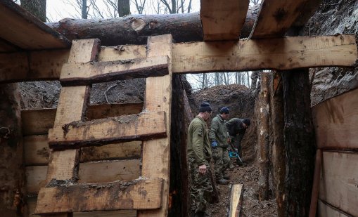 Поредна Коледа на фронта: Украинските войници се надяват на примирие с Русия