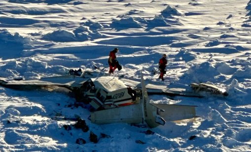 Бреговата охрана на САЩ е открила останките на изчезналия над Аляска малък самолет