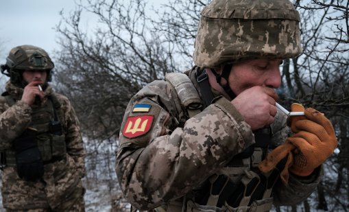 Умора, самоубийствени мисии, раздори... Защо дезертират украинците от фронта?