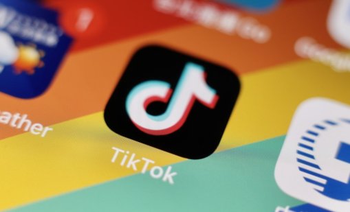 TikTok спира работа в САЩ в неделя