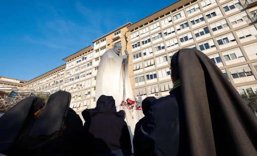 Ватиканът: Папата прекара спокойна нощ