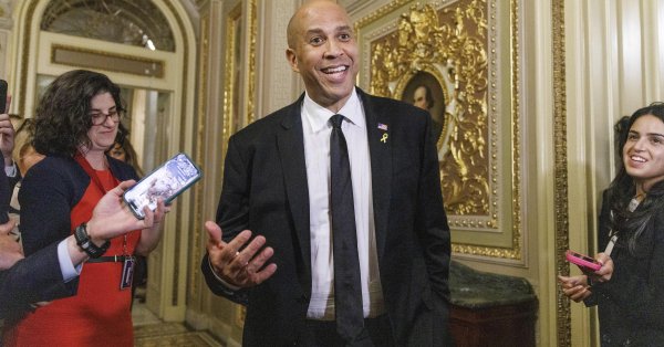 Senator’s 25-Hour Trump Speech